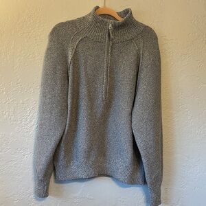 Aerie Long Sleeve Gray White Half Zip Stretchy Pullover Top M